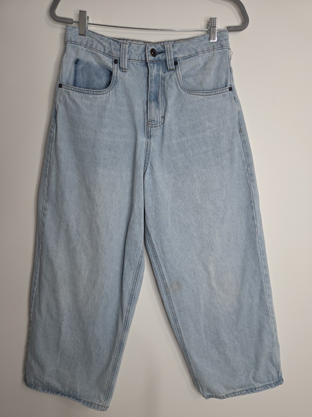 Empyre Size 4/6 Vintage Wash High Rise Wide Leg Jeans